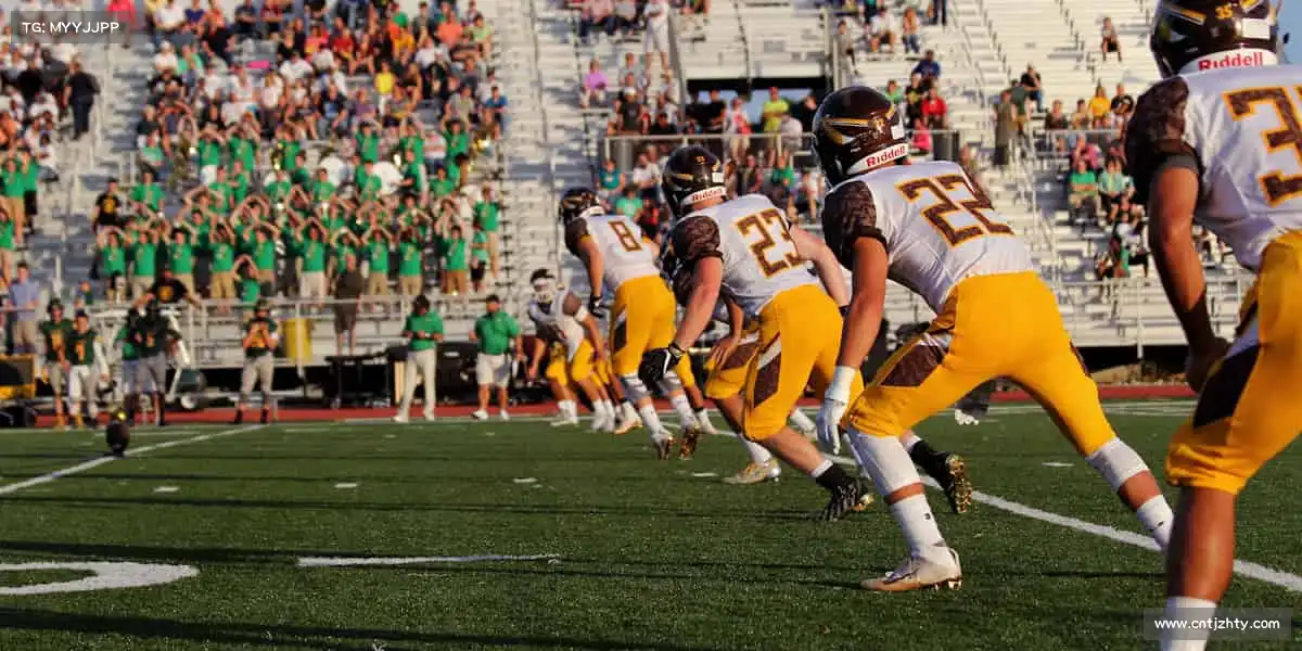 <strong>milan米兰</strong>🧗‍♀️向上攀登，向下扎根 —— 用运动诠释坚韧，让热爱永不褪色！